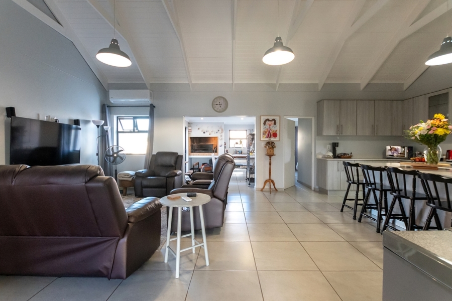 3 Bedroom Property for Sale in Atlantic Sands Private Estate Western Cape